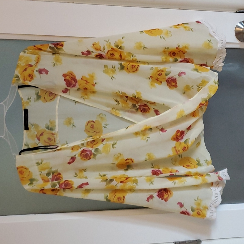 Floral Sheer Blouse Sz Small
